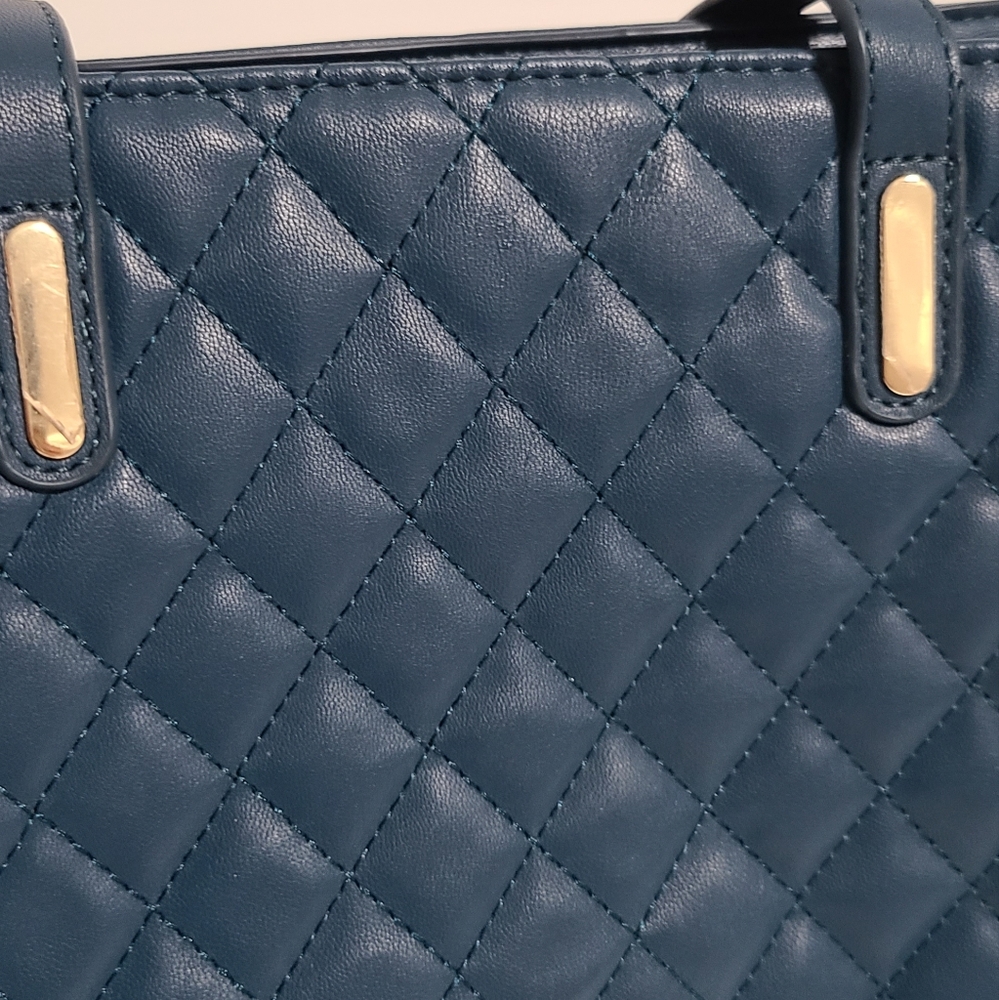 Caprese Blue Quilted Sling Long‎ Crossbody Purse Handbag - Picture 3 of 15